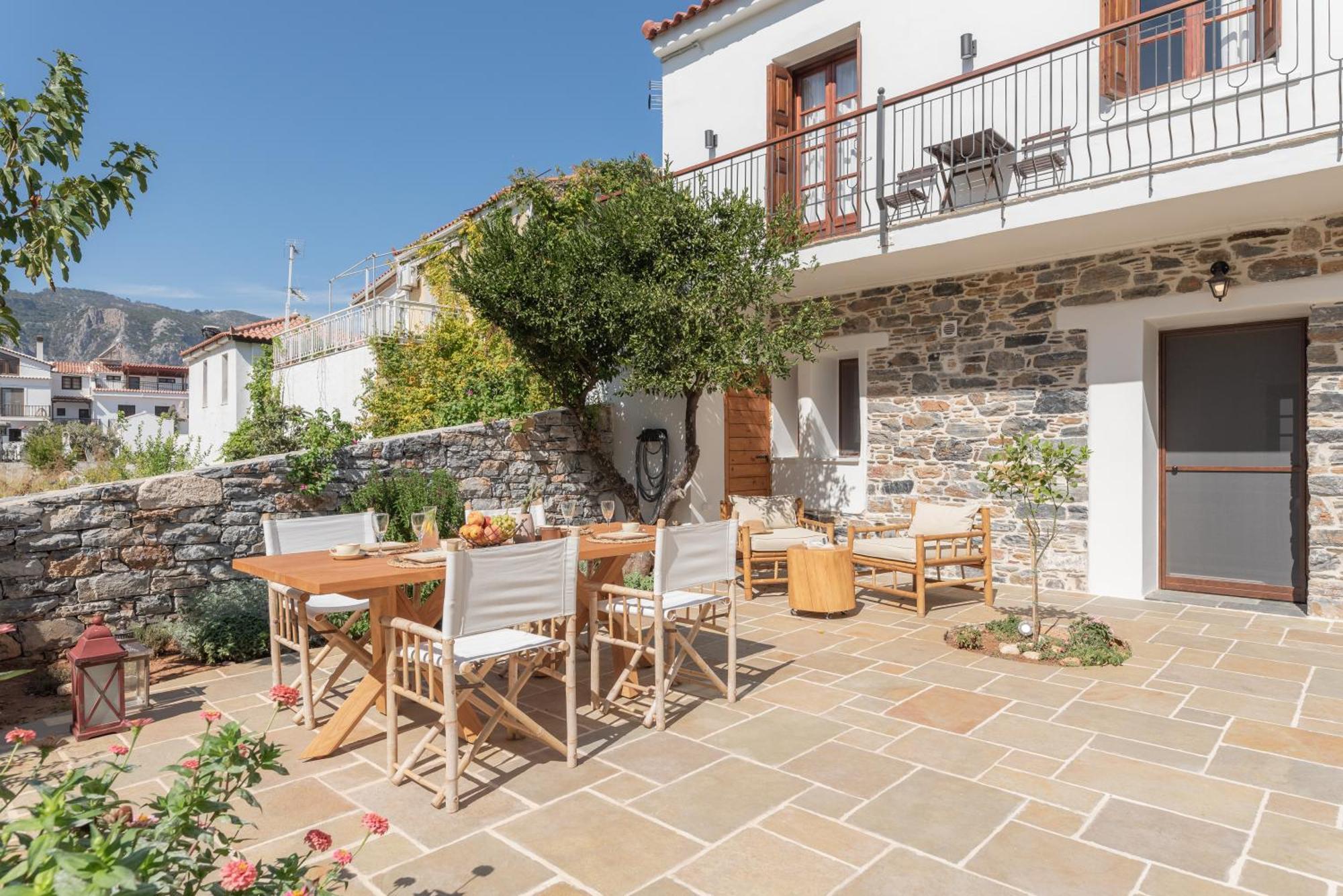 Keepos By Polykratis Holiday home *