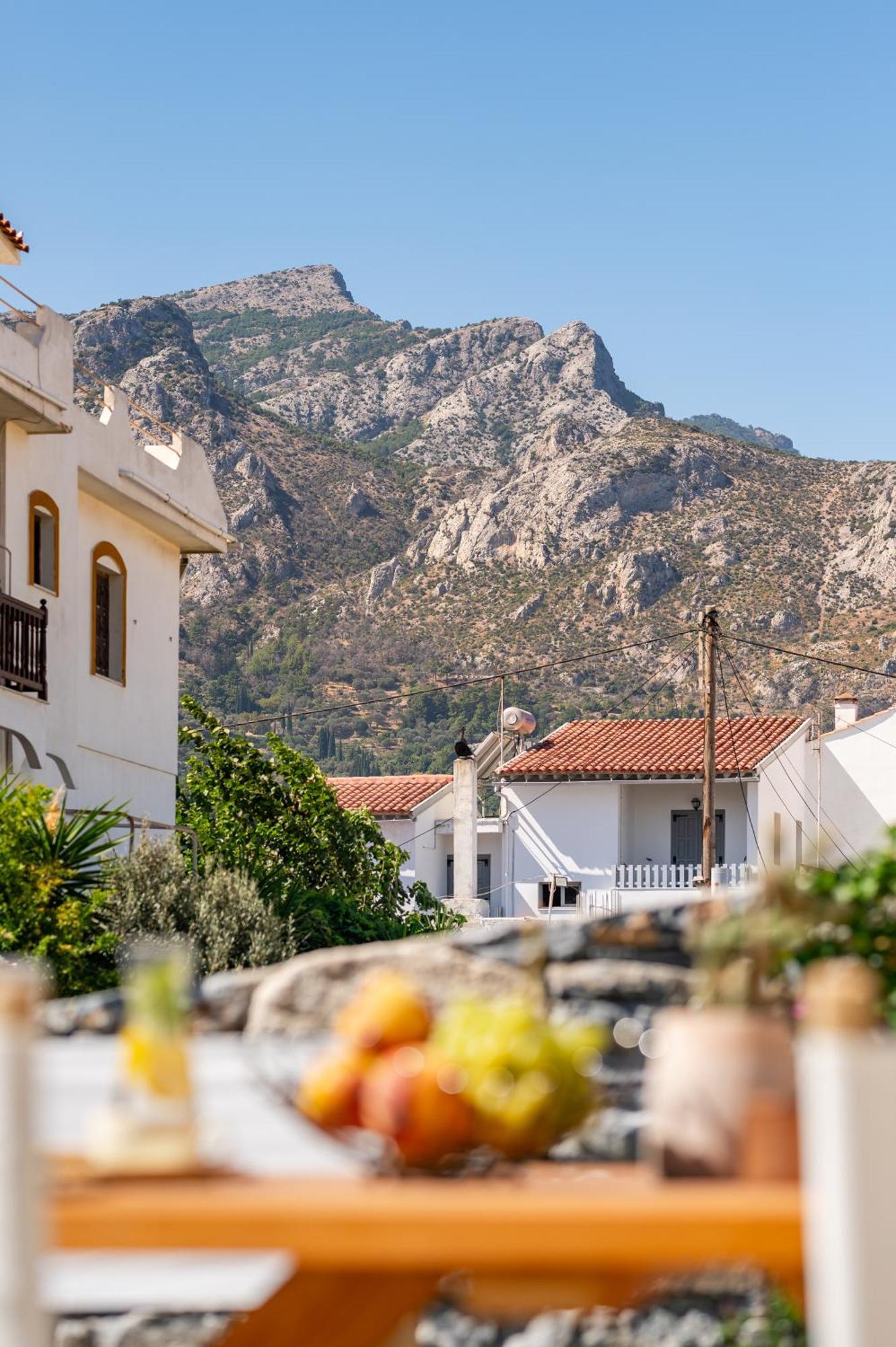 Keepos By Polykratis Holiday home *